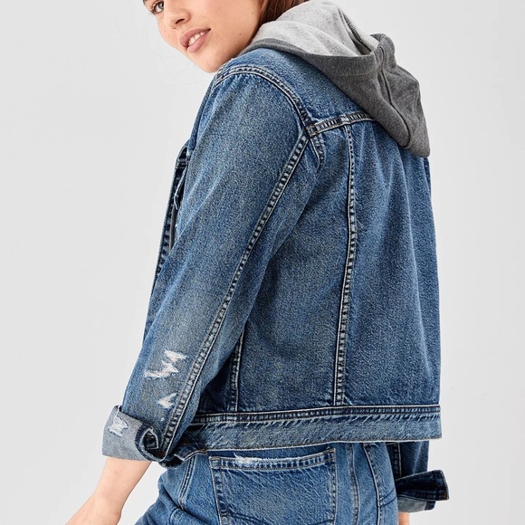 American Eagle Hooded Classic Distressed Denim Jean Jacket Built In Gray Hood - Picture 4 of 16